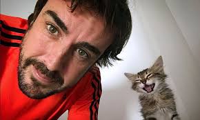 fernando-alonso-and-cat