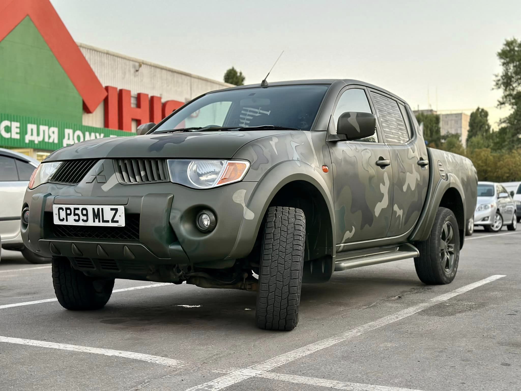 Mitsubishi L200